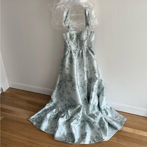 Dessy Collection Sage Floral Dress - no alterations - LIKE NEW - size 2